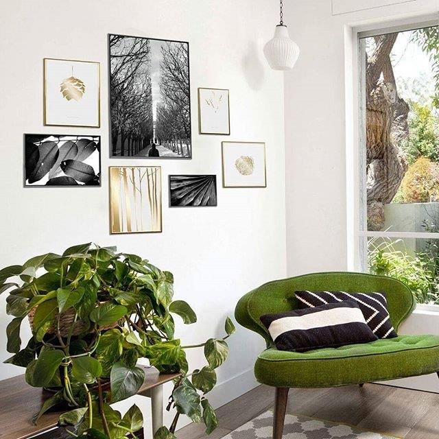 1of135 is an online art prints gallery offering exclusive, limited